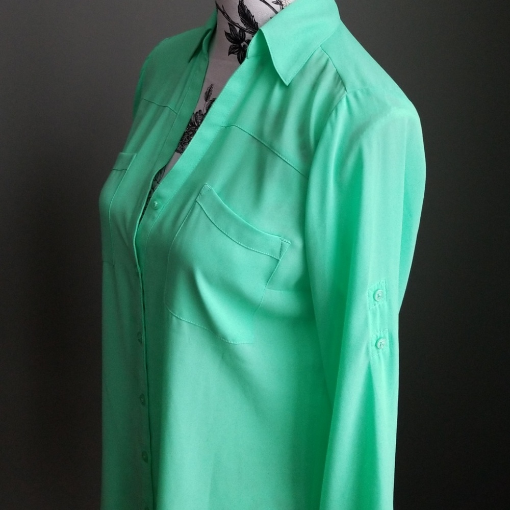 Express Blouse - Picture 6 of 8